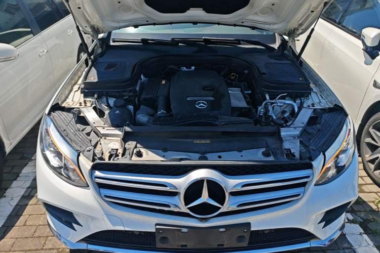 Used Mercedes-Benz GLC 2017 GLC 300 4MATIC Sport Edition Engine Bay
