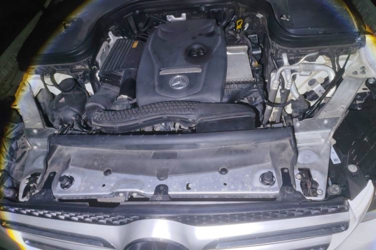 Used Mercedes-Benz GLC 2017 GLC 260 4MATIC Dynamic Edition Engine Bay