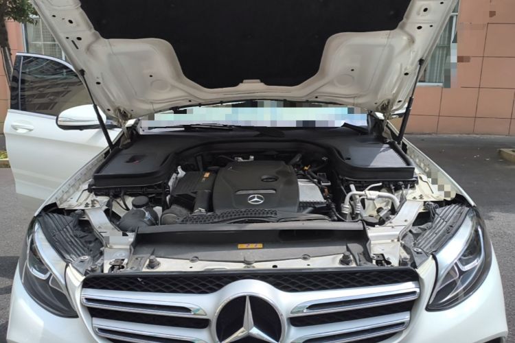 Used Mercedes-Benz GLC 2017 GLC 260 4MATIC Luxury Model Engine Bay