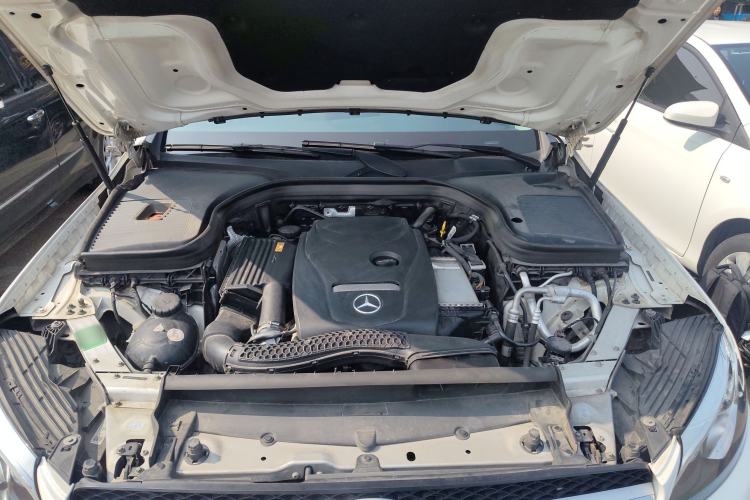 Used Mercedes-Benz GLC 2017 GLC 300 4MATIC Sport Edition Engine Bay