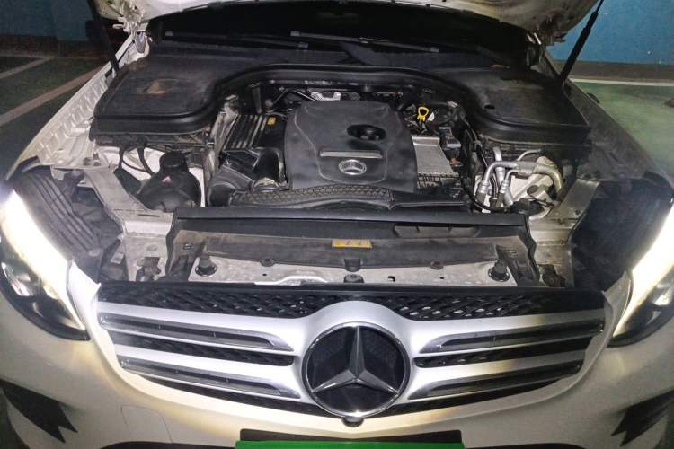 Used Mercedes-Benz GLC 2017 GLC 300 4MATIC Sport Edition Engine Bay