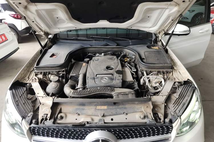 Used Mercedes-Benz GLC 2017 GLC 300 4MATIC Sport Edition Engine Bay