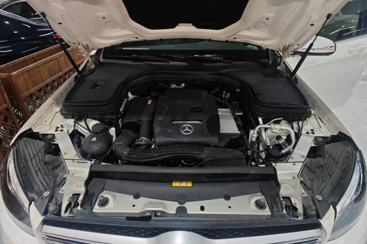 Used Mercedes-Benz GLC 2017 GLC 200 4MATIC Engine Bay