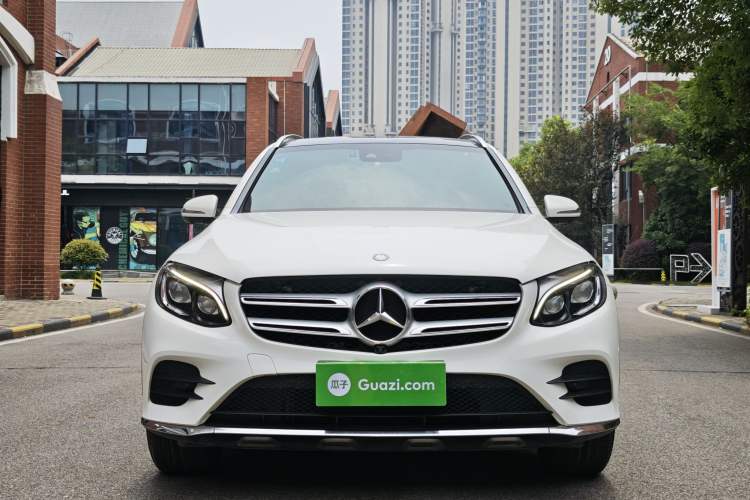 Used Mercedes-Benz GLC 2017 GLC 300 4MATIC Sport Edition Exterior 1