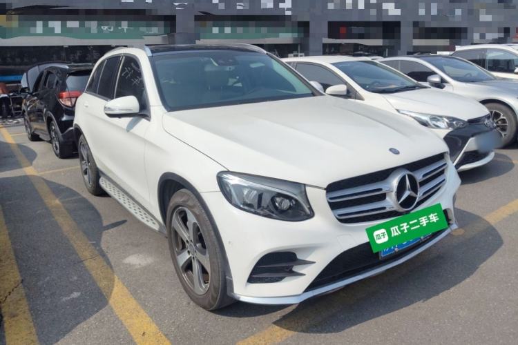 Used Mercedes-Benz GLC 2017 GLC 300 4MATIC Sport Edition Exterior 1