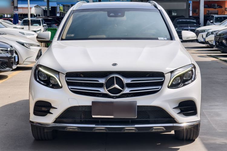 Used Mercedes-Benz GLC 2017 GLC 300 4MATIC Sport Edition Exterior 1