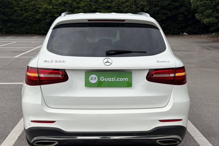 Used Mercedes-Benz GLC 2017 GLC 300 4MATIC Sport Edition Exterior 2