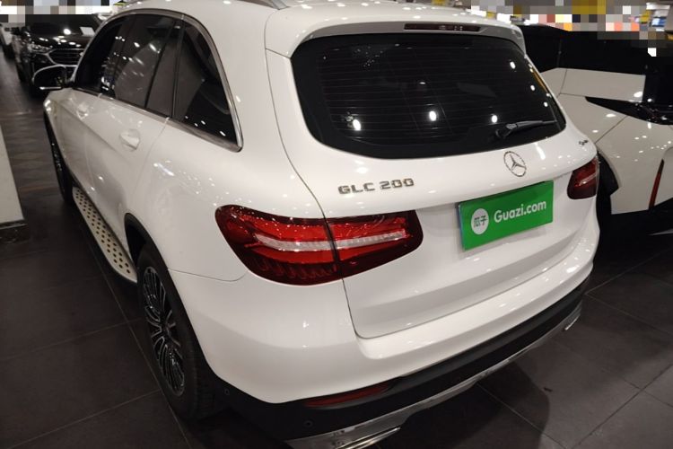 Used Mercedes-Benz GLC 2017 GLC 200 4MATIC Exterior 2