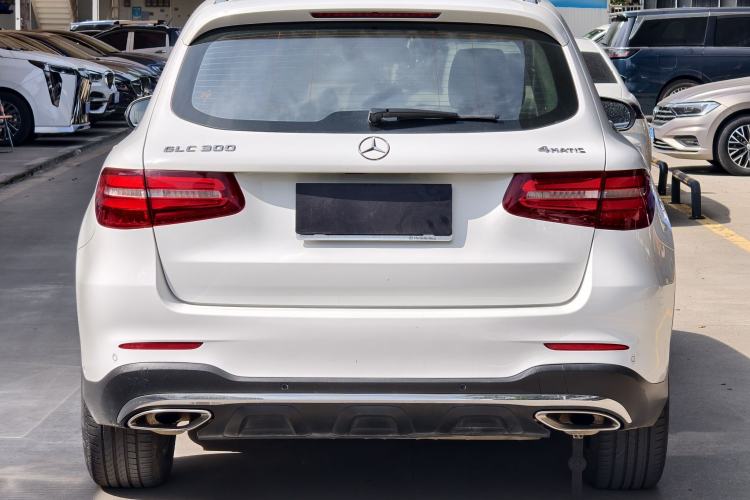 Used Mercedes-Benz GLC 2017 GLC 300 4MATIC Sport Edition Exterior 3