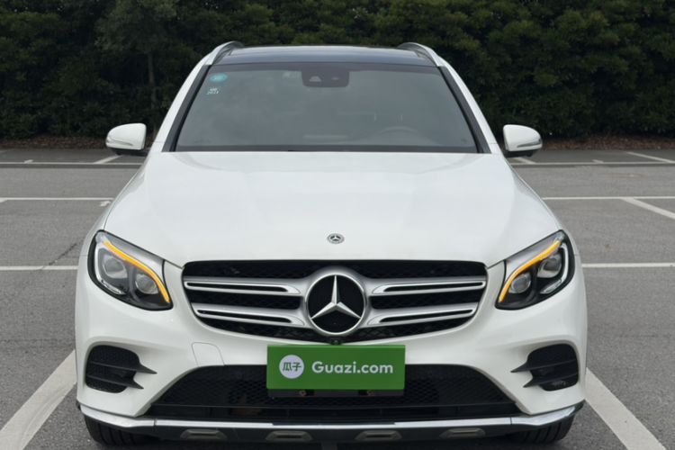Used Mercedes-Benz GLC 2017 GLC 300 4MATIC Sport Edition Exterior 4