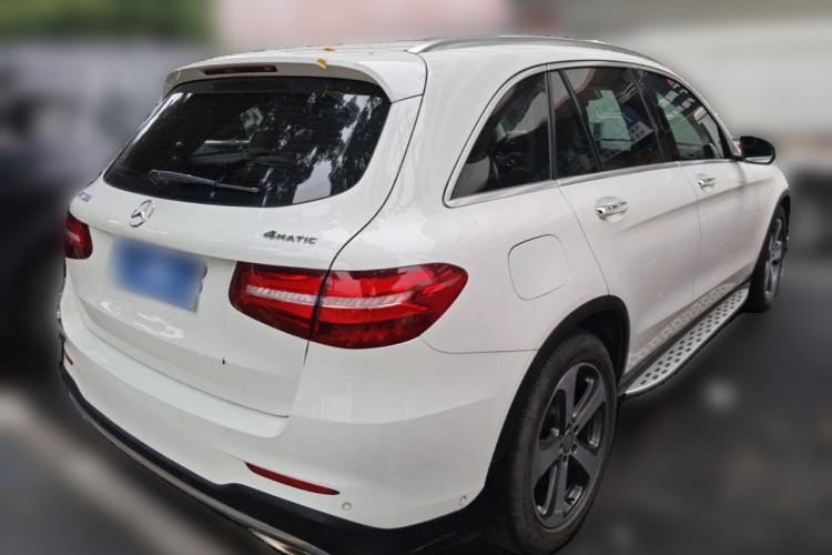 Used Mercedes-Benz GLC 2017 GLC 300 4MATIC Sport Edition Exterior 5