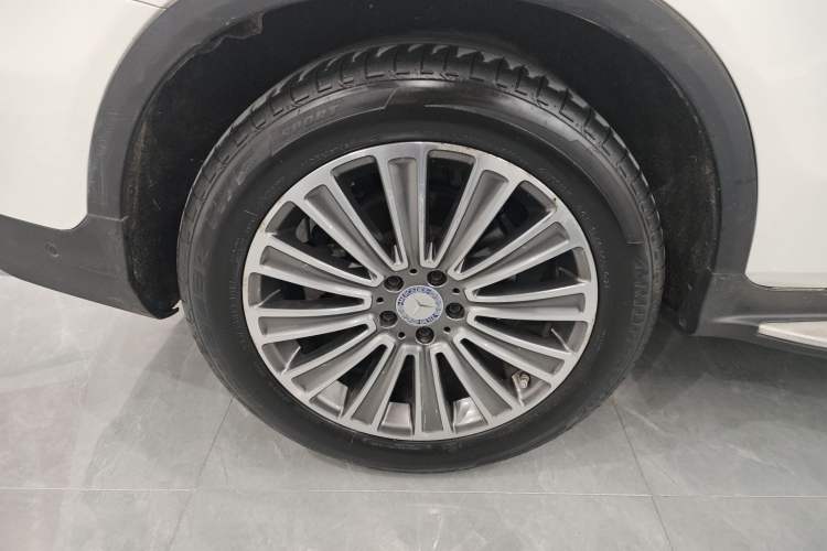 Used Mercedes-Benz GLC 2017 GLC 200 4MATIC Exterior 5