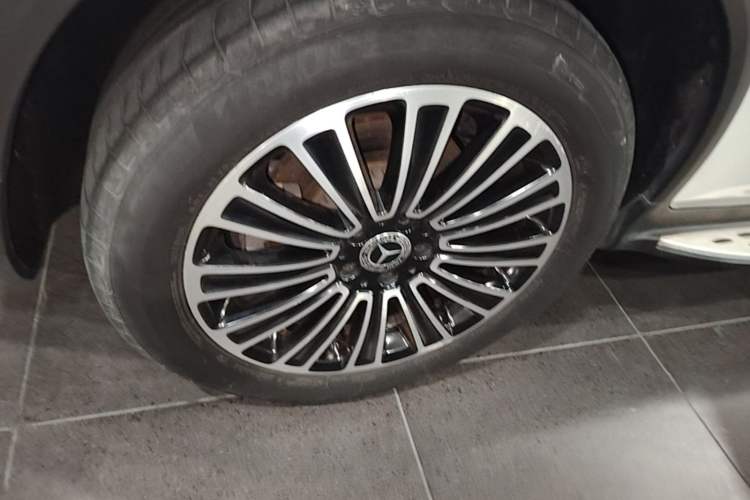 Used Mercedes-Benz GLC 2017 GLC 200 4MATIC Exterior 5