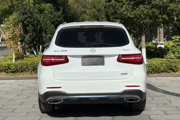 Used Mercedes-Benz GLC 2017 GLC 300 4MATIC Sport Edition Exterior 5
