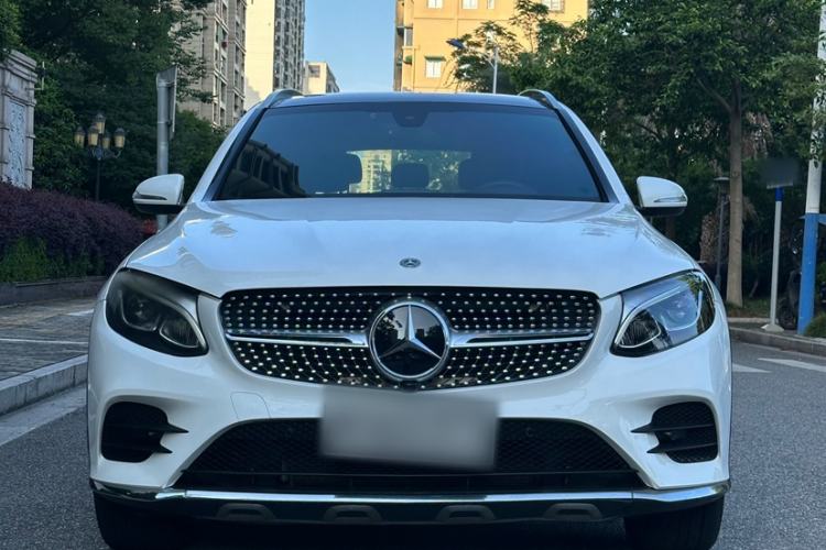 Used Mercedes-Benz GLC 2017 GLC 260 4MATIC Dynamic Edition Exterior 7
