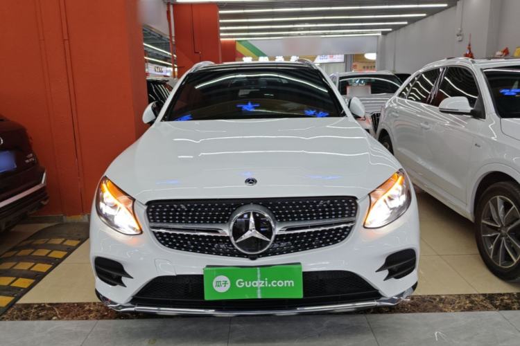 Used Mercedes-Benz GLC 2017 GLC 260 4MATIC Dynamic Edition Front