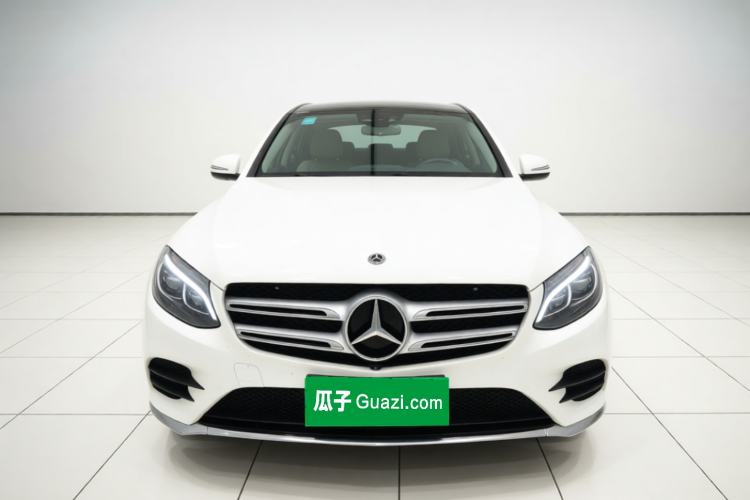 Used Mercedes-Benz GLC 2017 GLC 260 4MATIC Luxury Model Front