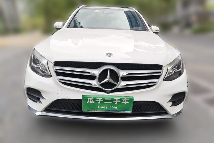 Used Mercedes-Benz GLC 2017 GLC 260 4MATIC Luxury Model Front