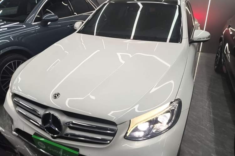 Used Mercedes-Benz GLC 2017 GLC 300 4MATIC Sport Edition Front