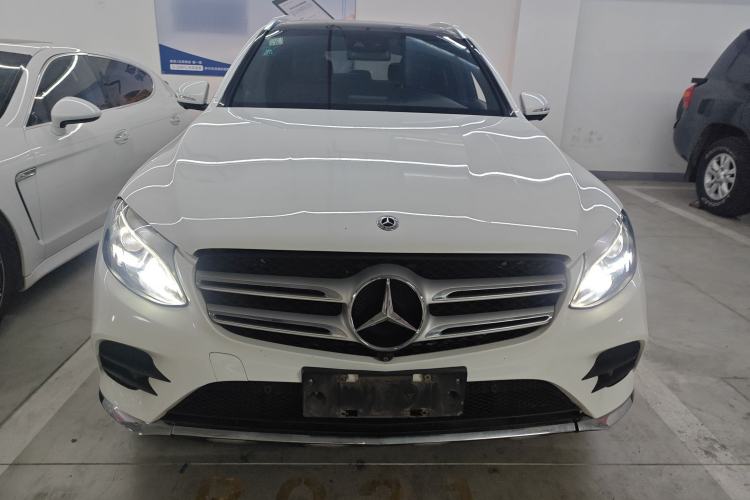 Used Mercedes-Benz GLC 2017 GLC 260 4MATIC Luxury Model Front