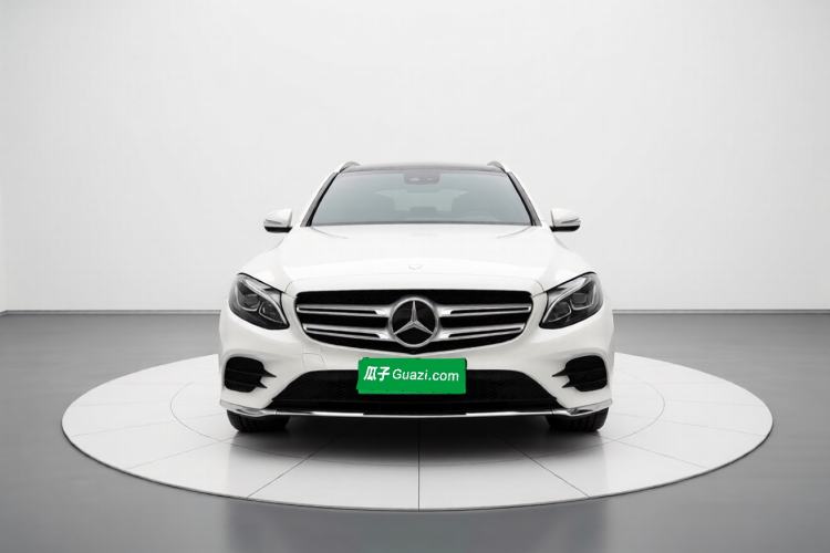 Used Mercedes-Benz GLC 2017 GLC 260 4MATIC Luxury Model Front