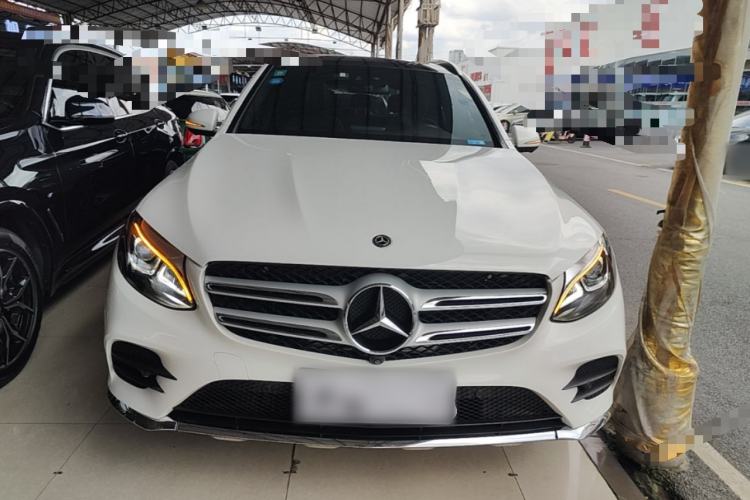 Used Mercedes-Benz GLC 2017 GLC 260 4MATIC Luxury Model Front
