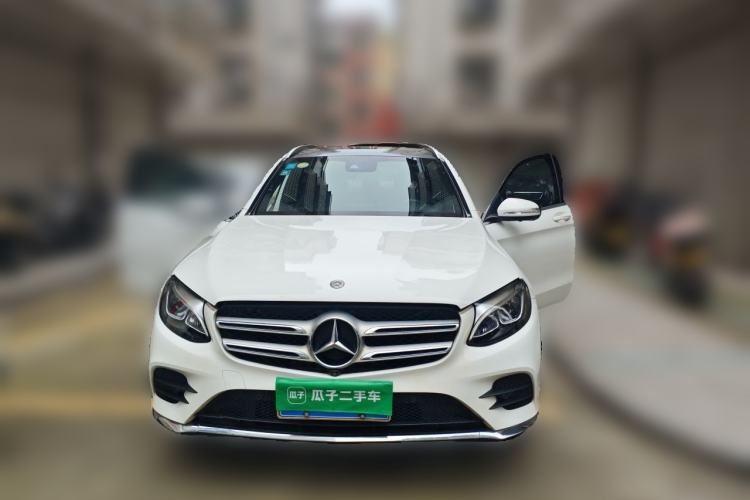 Used Mercedes-Benz GLC 2017 GLC 260 4MATIC Luxury Model Front
