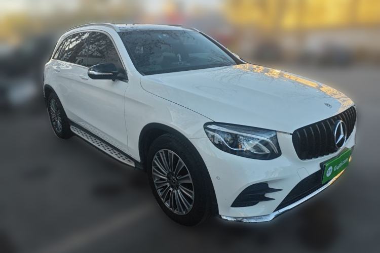 Used Mercedes-Benz GLC 2017 GLC 260 4MATIC Dynamic Edition Front Right 45 Deg