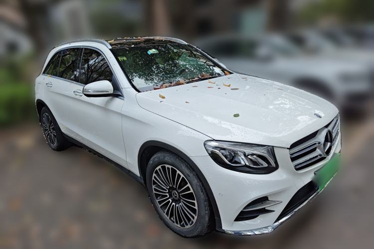 Used Mercedes-Benz GLC 2017 GLC 260 4MATIC Dynamic Edition Front Right 45 Deg