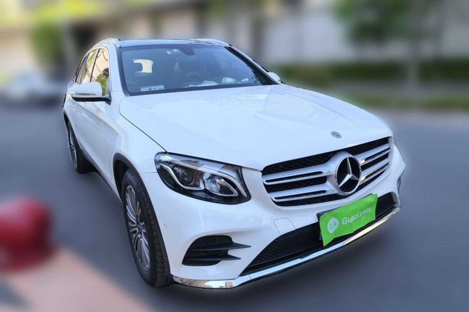 Used Mercedes-Benz GLC 2017 GLC 260 4MATIC Dynamic Edition Front Right 45 Deg