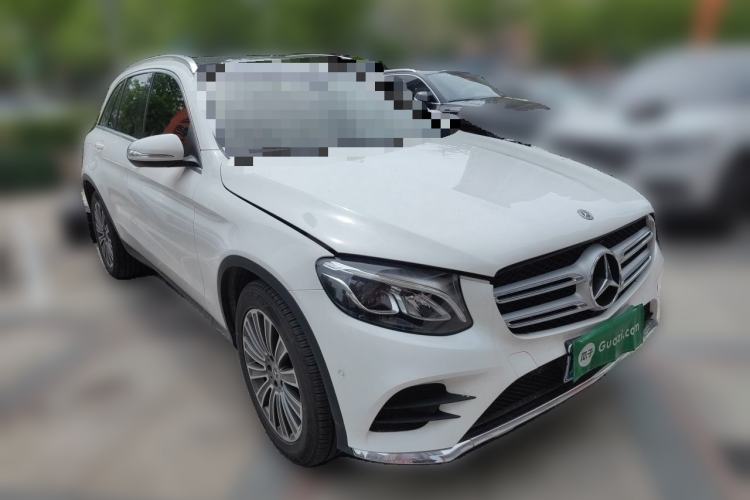 Used Mercedes-Benz GLC 2017 GLC 260 4MATIC Dynamic Edition Front Right 45 Deg