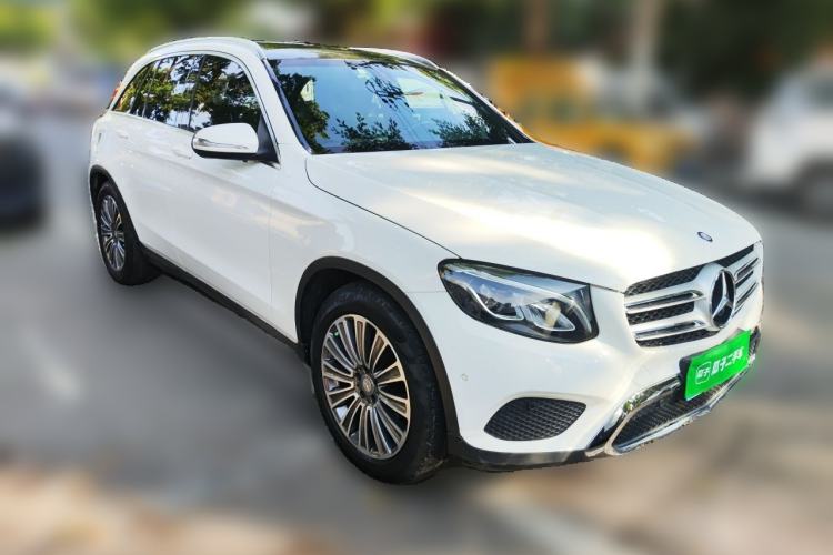 Used Mercedes-Benz GLC 2017 GLC 200 4MATIC Front Right 45 Deg