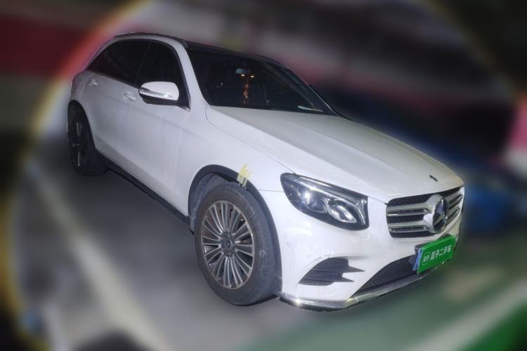 Used Mercedes-Benz GLC 2017 GLC 260 4MATIC Dynamic Edition Front Right 45 Deg