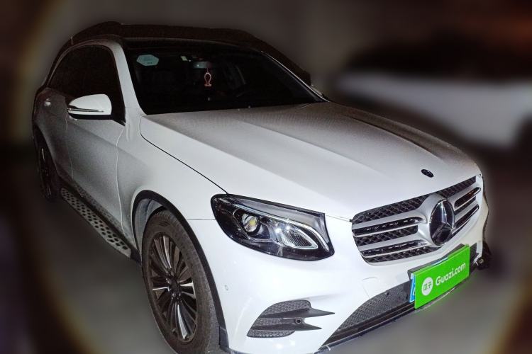 Used Mercedes-Benz GLC 2017 GLC 260 4MATIC Dynamic Edition Front Right 45 Deg
