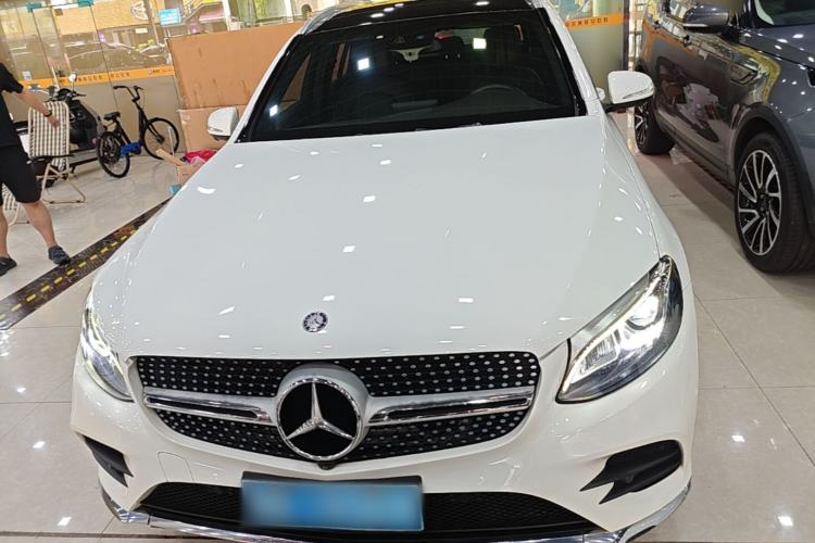 Used Mercedes-Benz GLC 2017 GLC 260 4MATIC Luxury Model Front