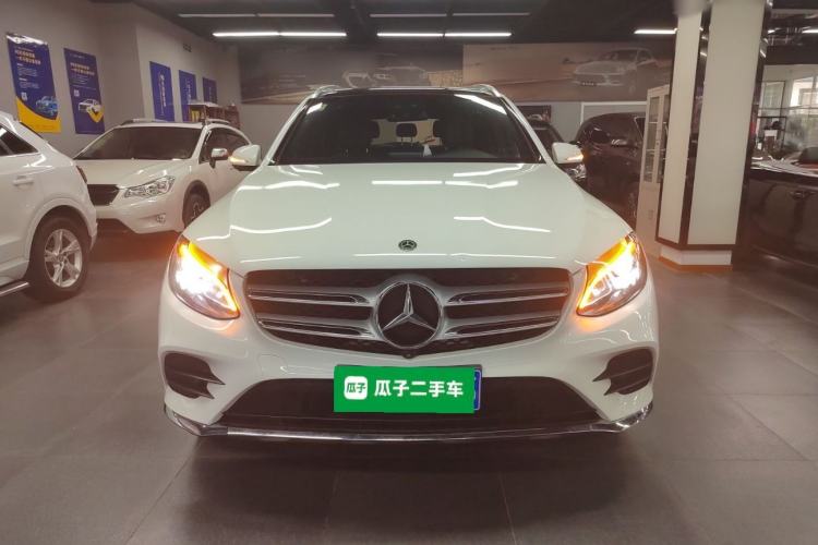 Used Mercedes-Benz GLC 2017 GLC 260 4MATIC Luxury Model Front