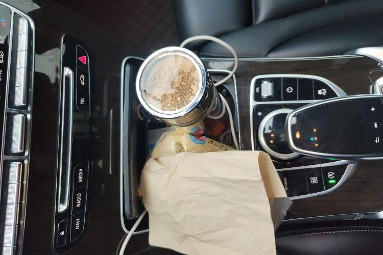 Used Mercedes-Benz GLC 2017 GLC 260 4MATIC Luxury Model Gear Lever