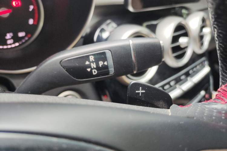 Used Mercedes-Benz GLC 2017 GLC 200 4MATIC Gear Lever