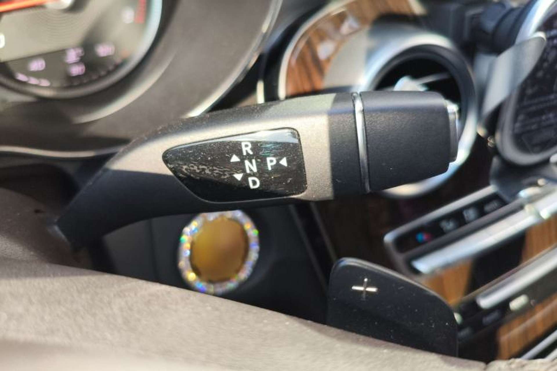 Used Mercedes-Benz GLC 2017 GLC 260 4MATIC Luxury Model Gear Lever