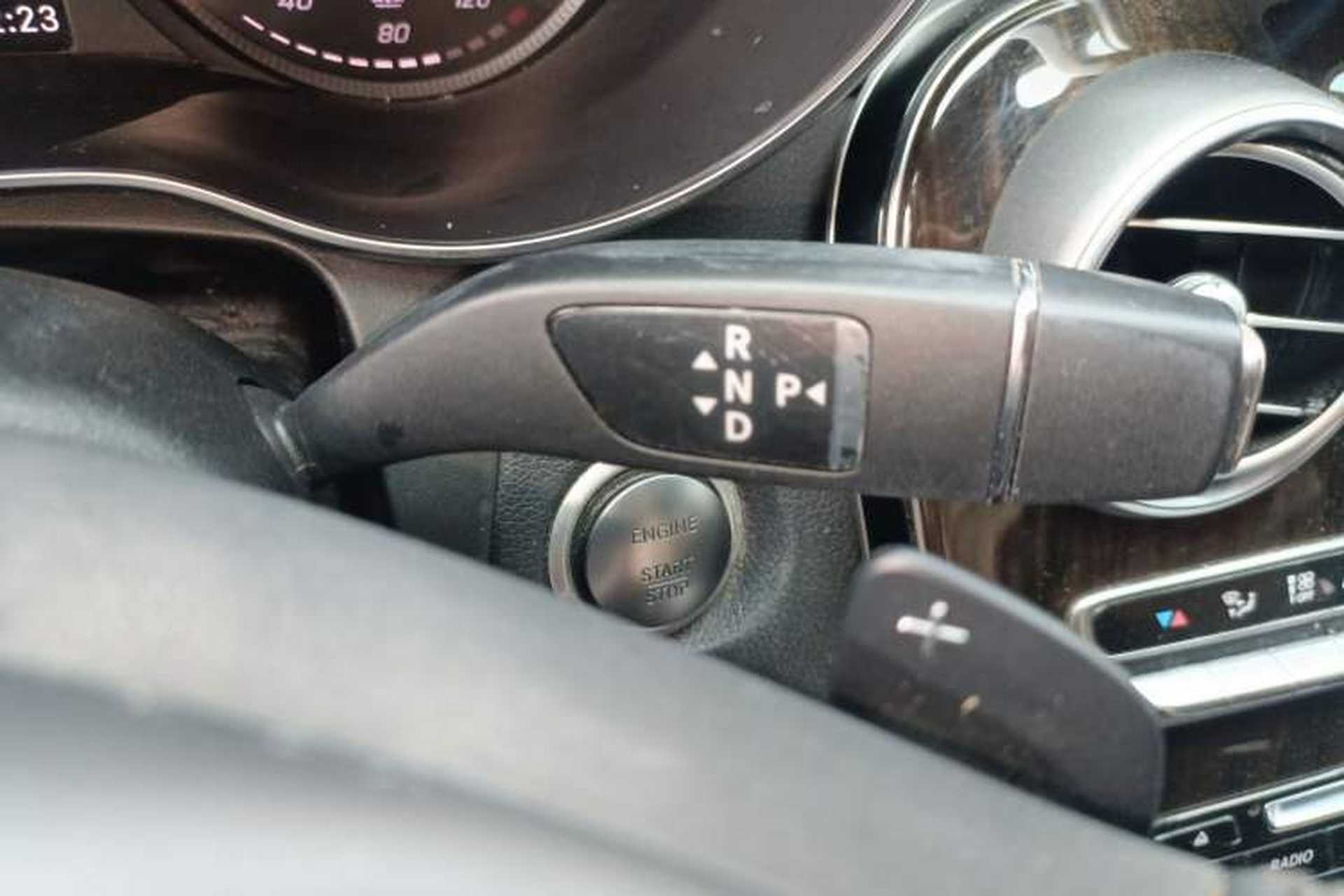 Used Mercedes-Benz GLC 2017 GLC 260 4MATIC Dynamic Edition Gear Lever