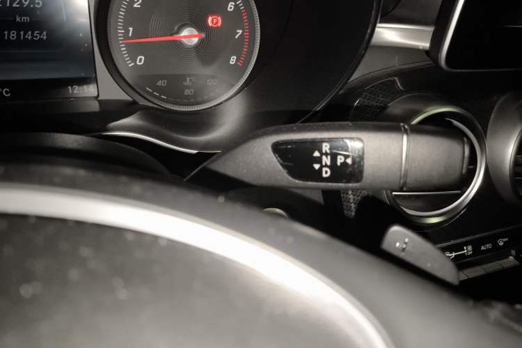 Used Mercedes-Benz GLC 2017 GLC 200 4MATIC Gear Lever