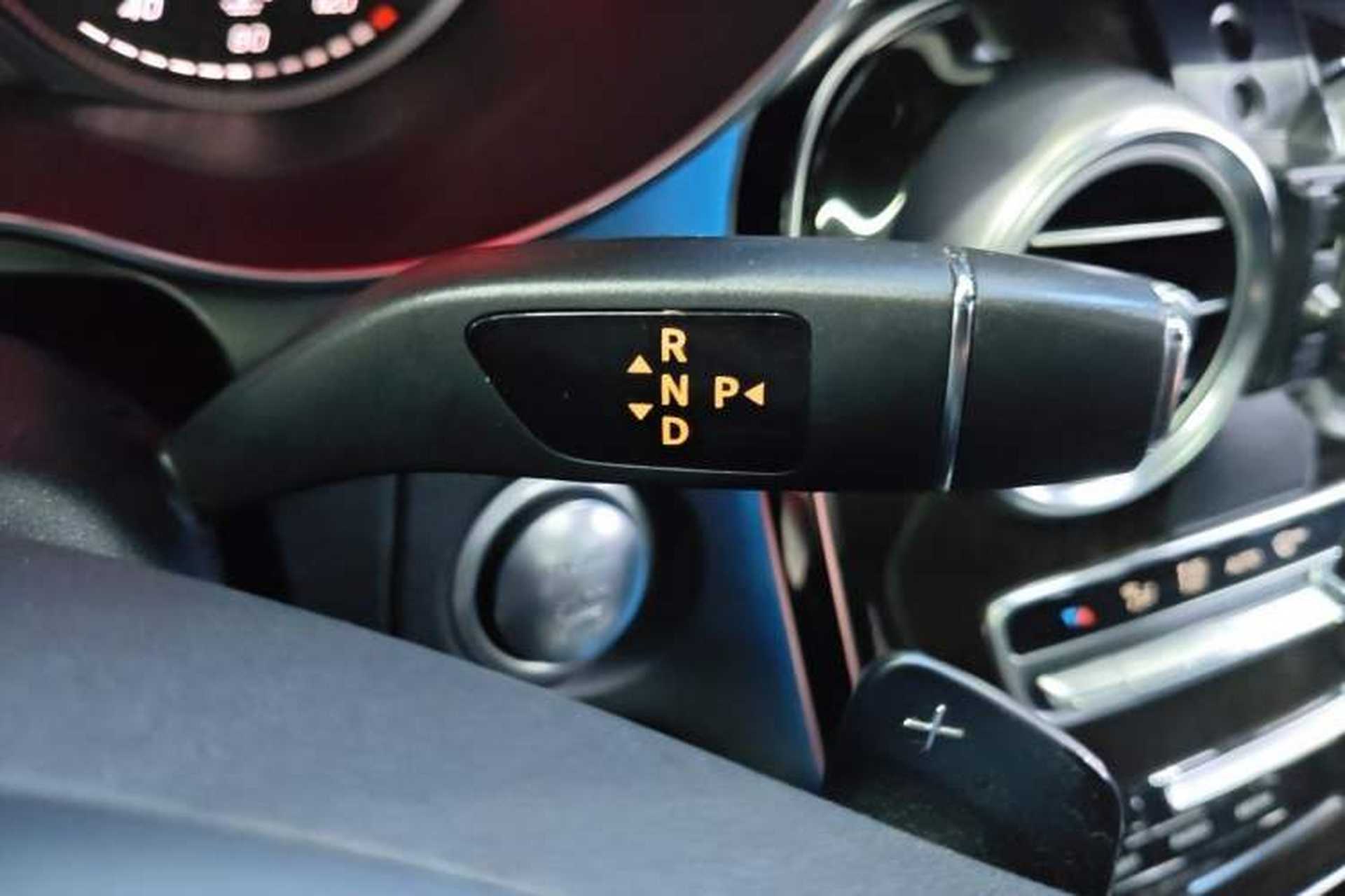 Used Mercedes-Benz GLC 2017 GLC 260 4MATIC Luxury Model Gear Lever