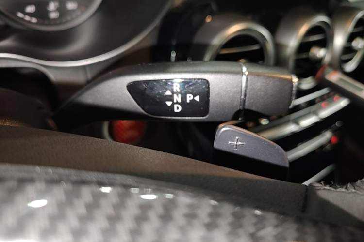 Used Mercedes-Benz GLC 2017 GLC 200 4MATIC Gear Lever