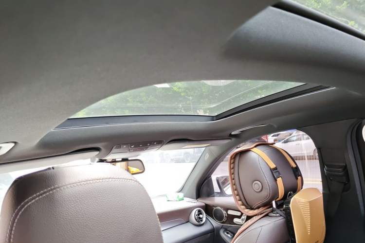 Used Mercedes-Benz GLC 2017 GLC 260 4MATIC Dynamic Edition Headliner