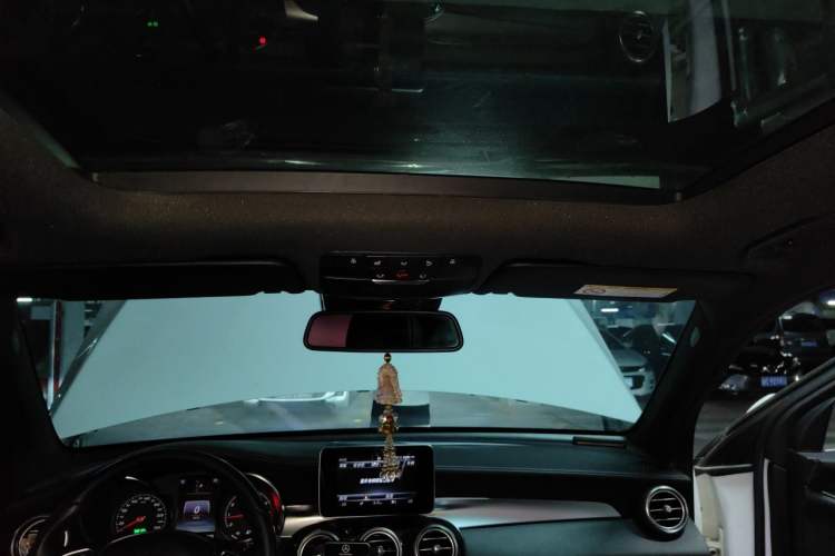 Used Mercedes-Benz GLC 2017 GLC 260 4MATIC Luxury Model Headliner