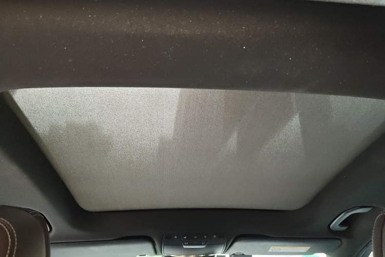 Used Mercedes-Benz GLC 2017 GLC 260 4MATIC Luxury Model Headliner