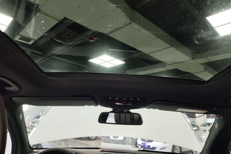 Used Mercedes-Benz GLC 2017 GLC 260 4MATIC Dynamic Edition Headliner