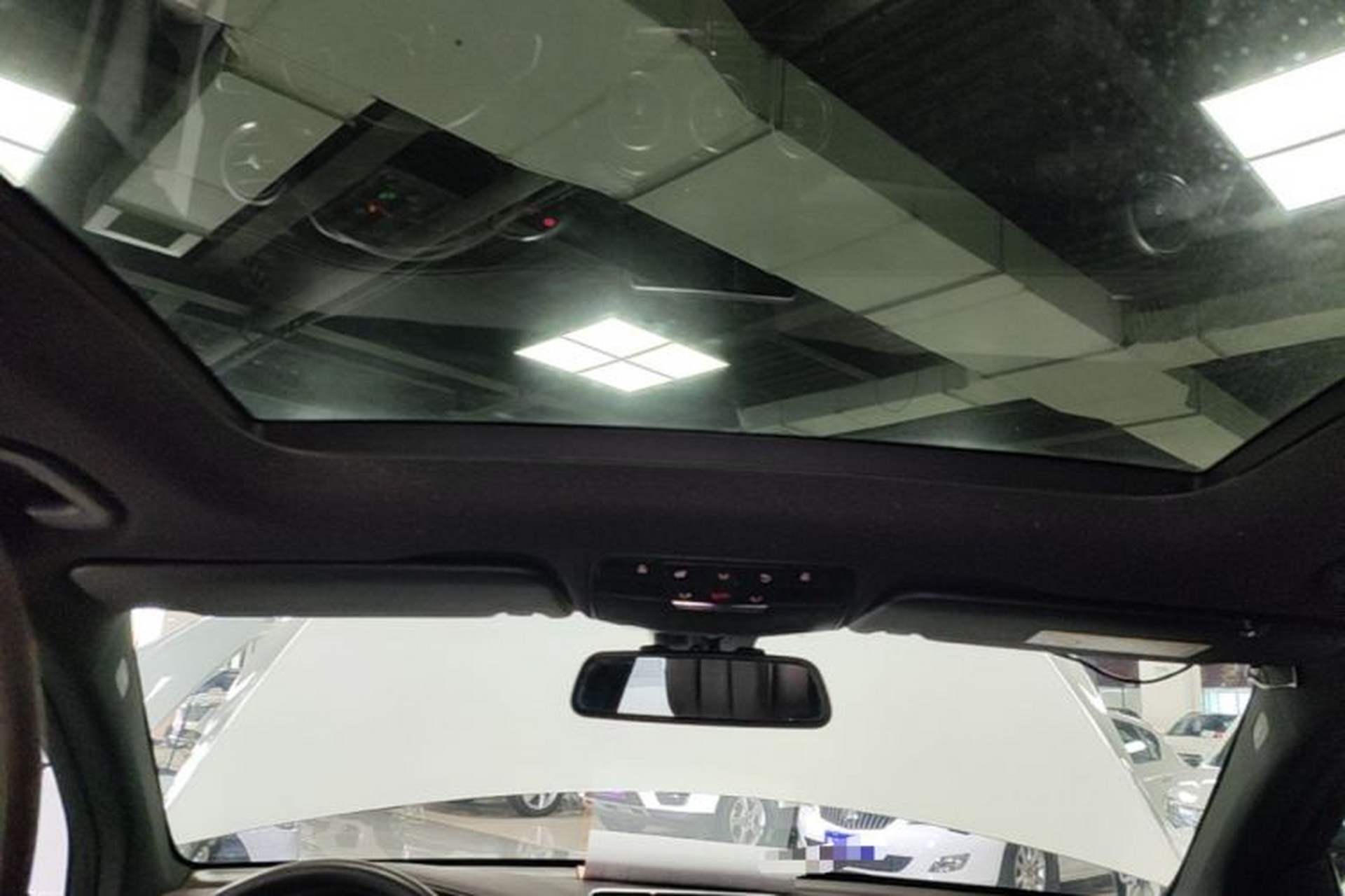 Used Mercedes-Benz GLC 2017 GLC 260 4MATIC Dynamic Edition Headliner