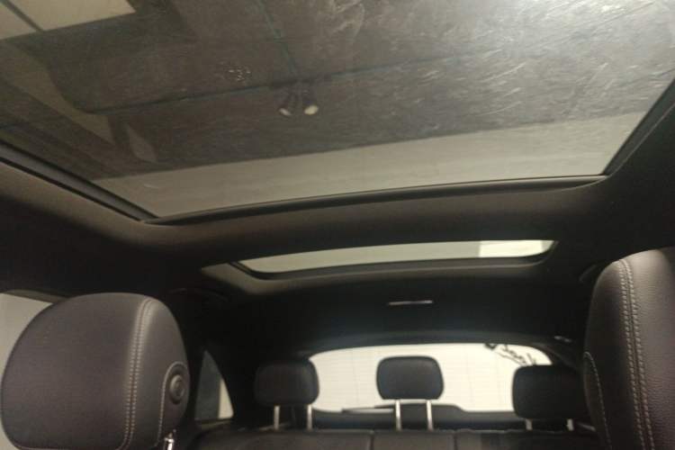 Used Mercedes-Benz GLC 2017 GLC 200 4MATIC Headliner