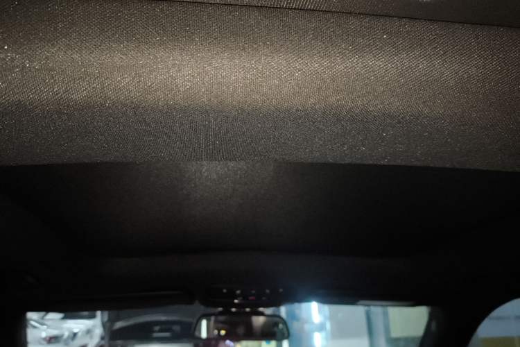 Used Mercedes-Benz GLC 2017 GLC 200 4MATIC Headliner